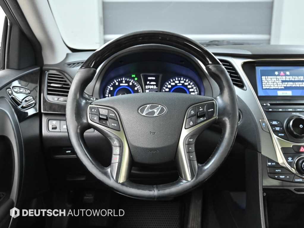 HYUNDAI Grandeur 2013 Gris - Importación desde Corea - HF Imports Iquique - Foto 13