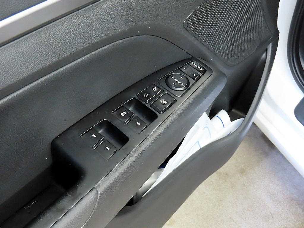 HYUNDAI Avante 2017 Blanco - Importación desde Corea - HF Imports Iquique - Foto 13