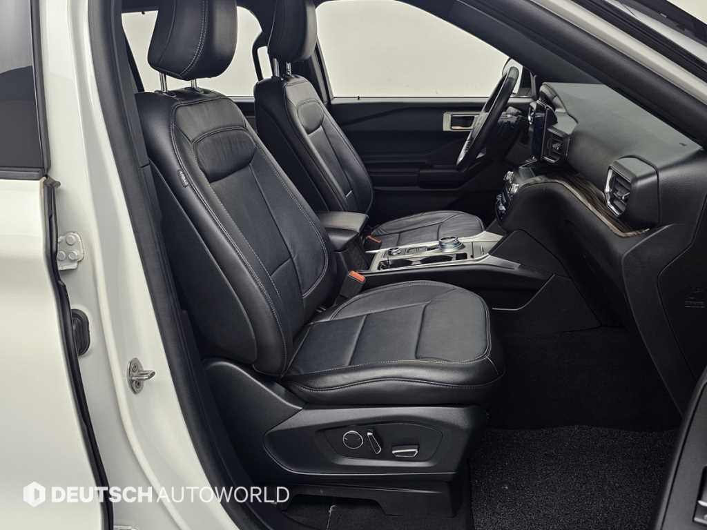 Ford Explorer - Vista 10