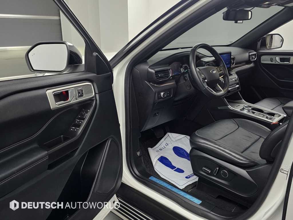 Ford Explorer - Vista 11
