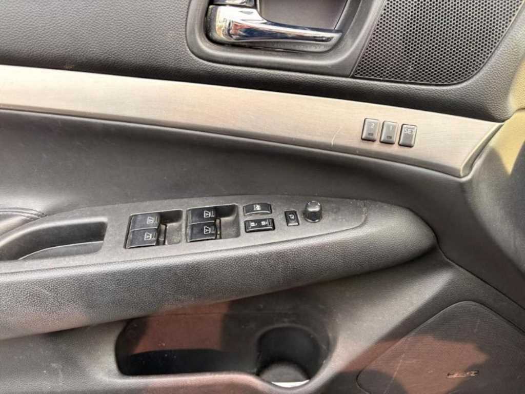 Infiniti G - Vista 11