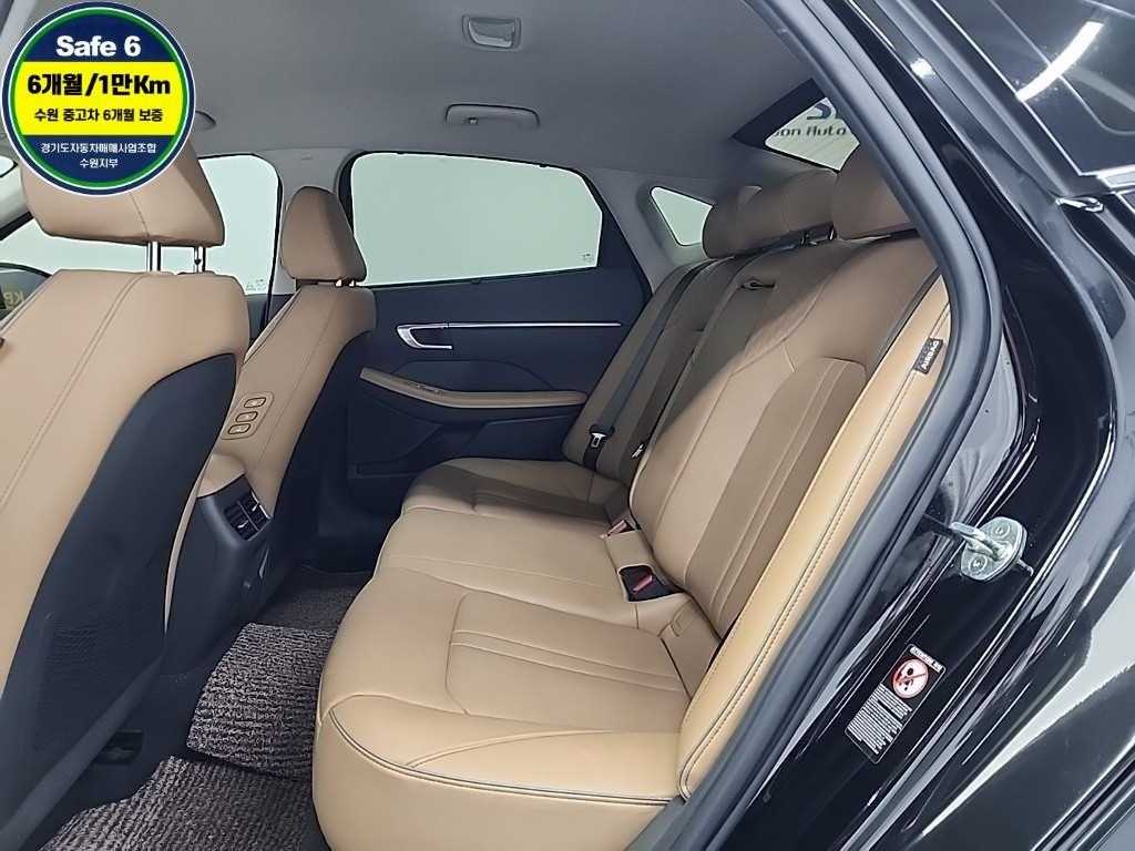 HYUNDAI Sonata - Vista 11