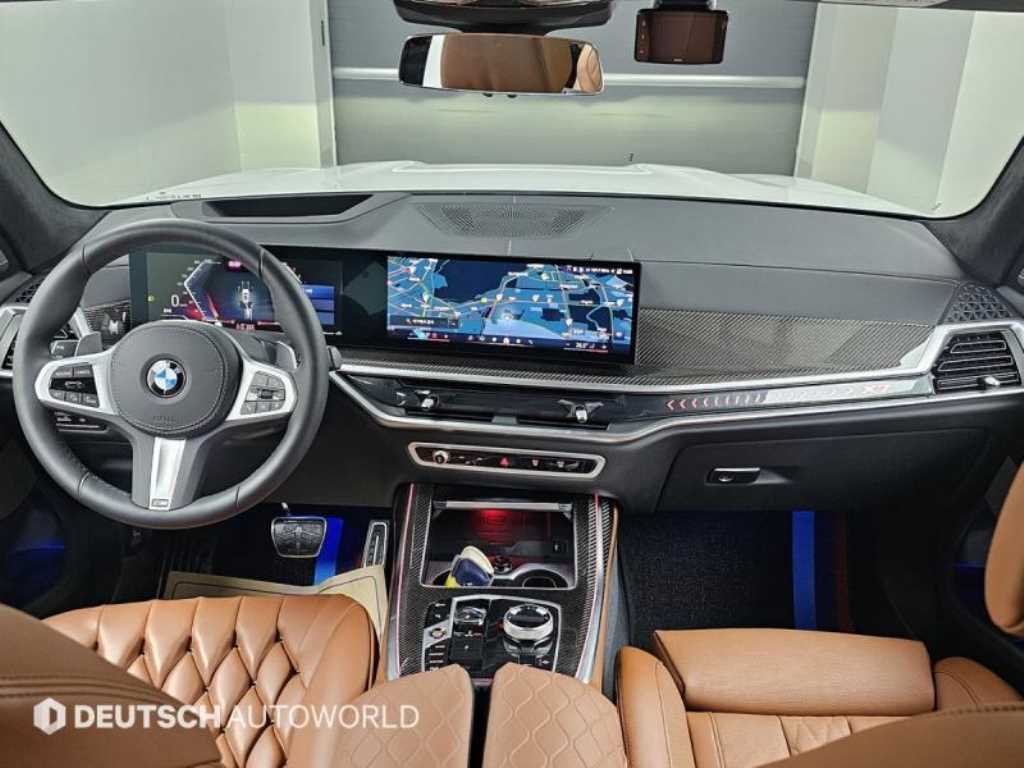 BMW X7 - Vista 5