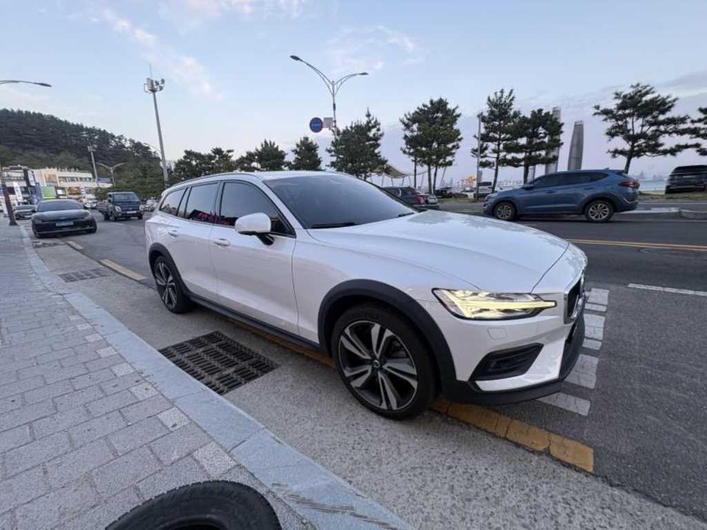 Volvo V60 - Vista 8