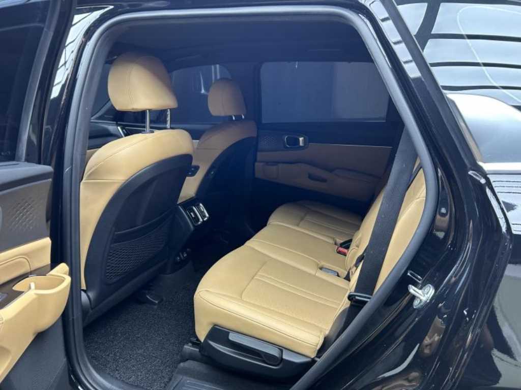 KIA Sorento - Vista 6