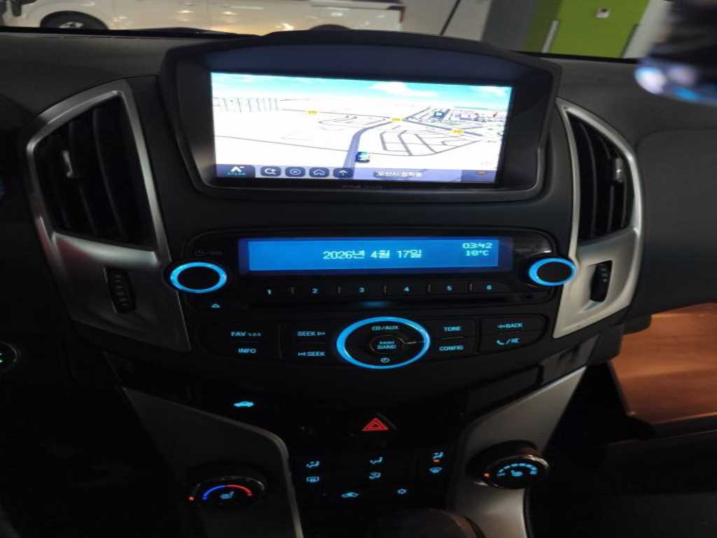 Chevrolet Cruise - Vista 5