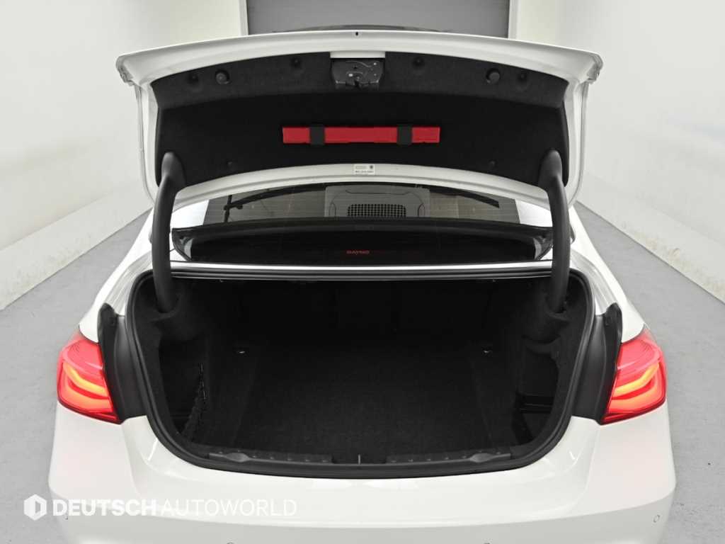 BMW 3 series 2018 Blanco - Importación desde Corea - HF Imports Iquique - Foto 19