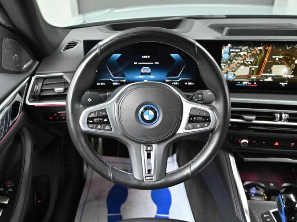 BMW i4 2023 skyblue - Importación desde Corea - HF Imports Iquique - Foto 13