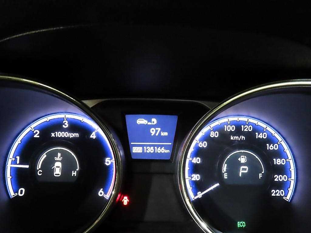 HYUNDAI Tucson - Vista 9