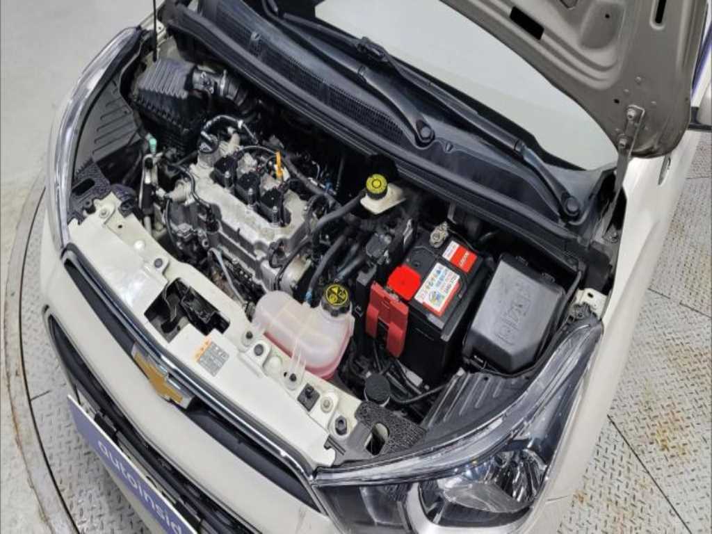 Chevrolet Spark - Vista 6