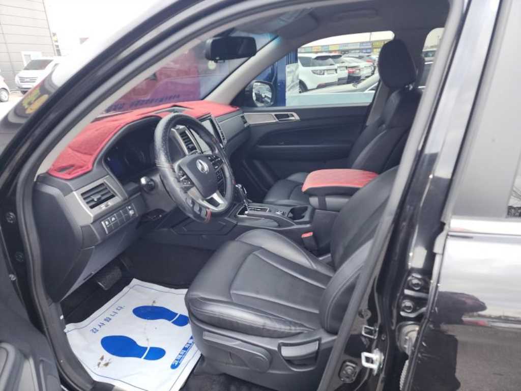 Ssangyong Rexton - Vista 8