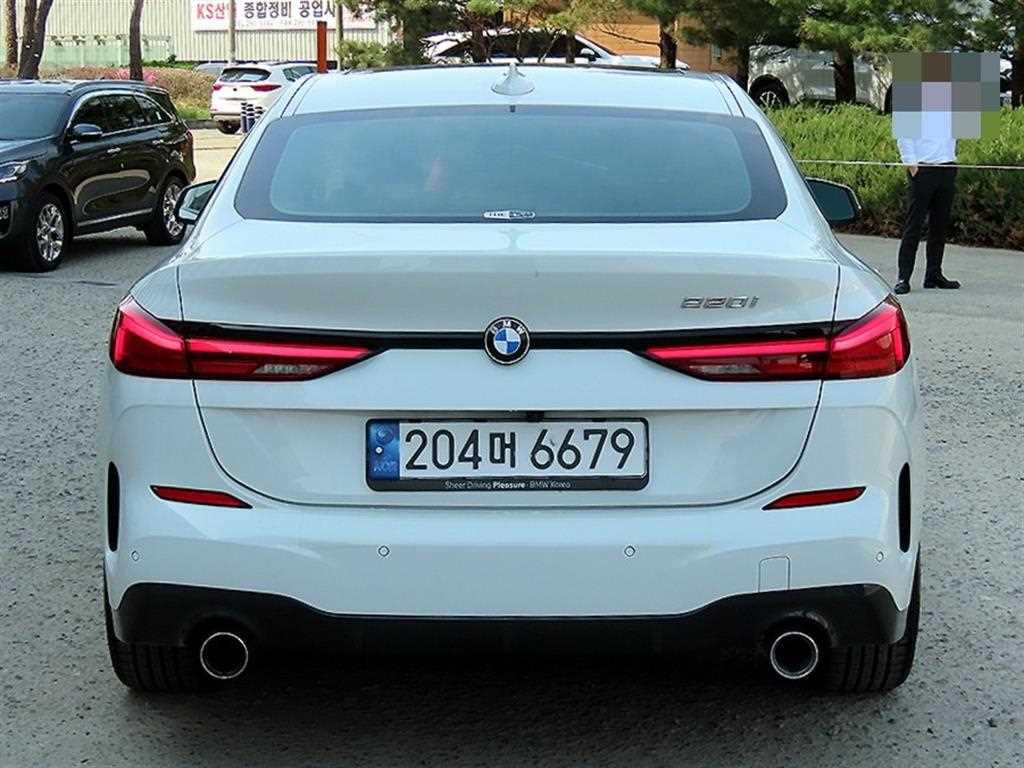 BMW 2 series - Vista 4