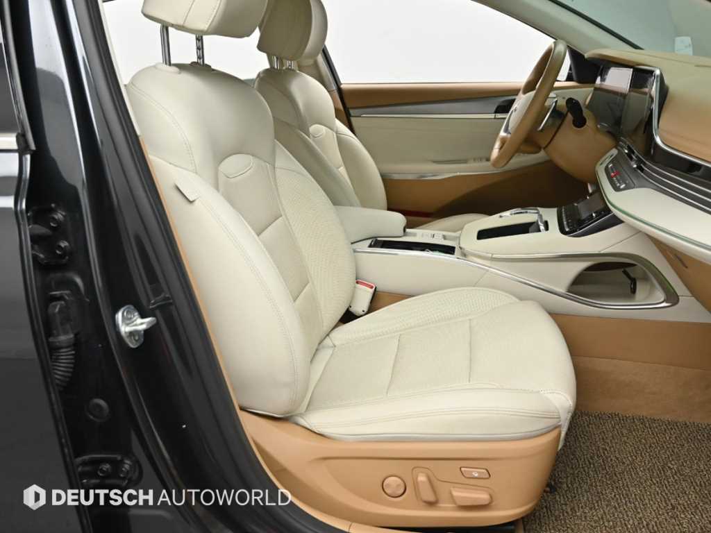 HYUNDAI Grandeur - Vista 10