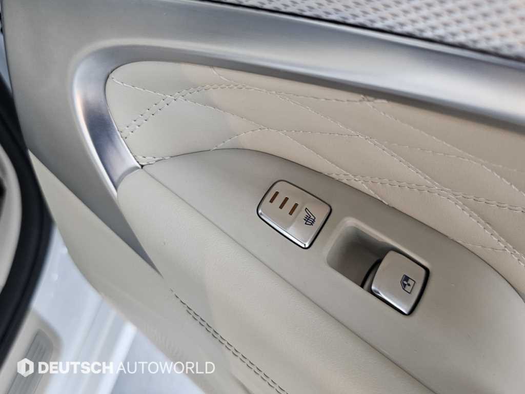 Genesis G70 2022 Blanco - Importación desde Corea - HF Imports Iquique - Foto 16