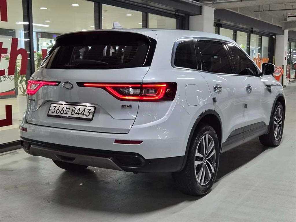 SAMSUNG QM6 - Vista 4