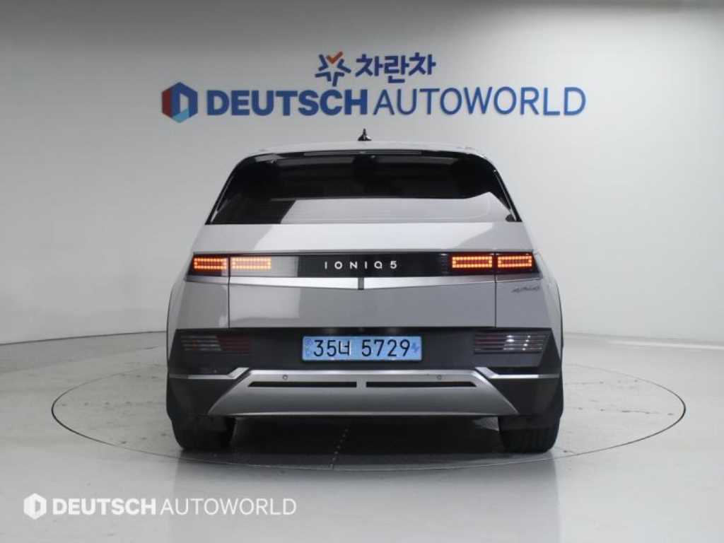 HYUNDAI Ioniq 5 - Vista 4