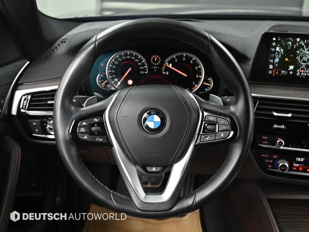 BMW 5 Series 2017 Negro - Importación desde Corea - HF Imports Iquique - Foto 13
