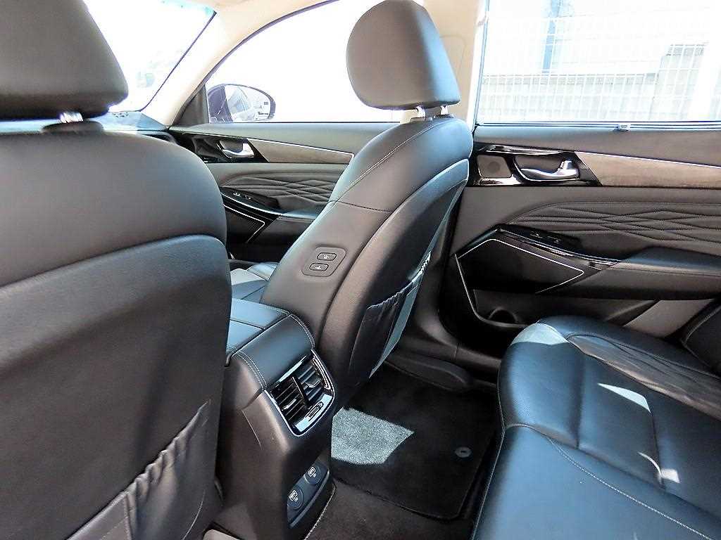 KIA K7 2020 Negro - Importación desde Corea - HF Imports Iquique - Foto 16