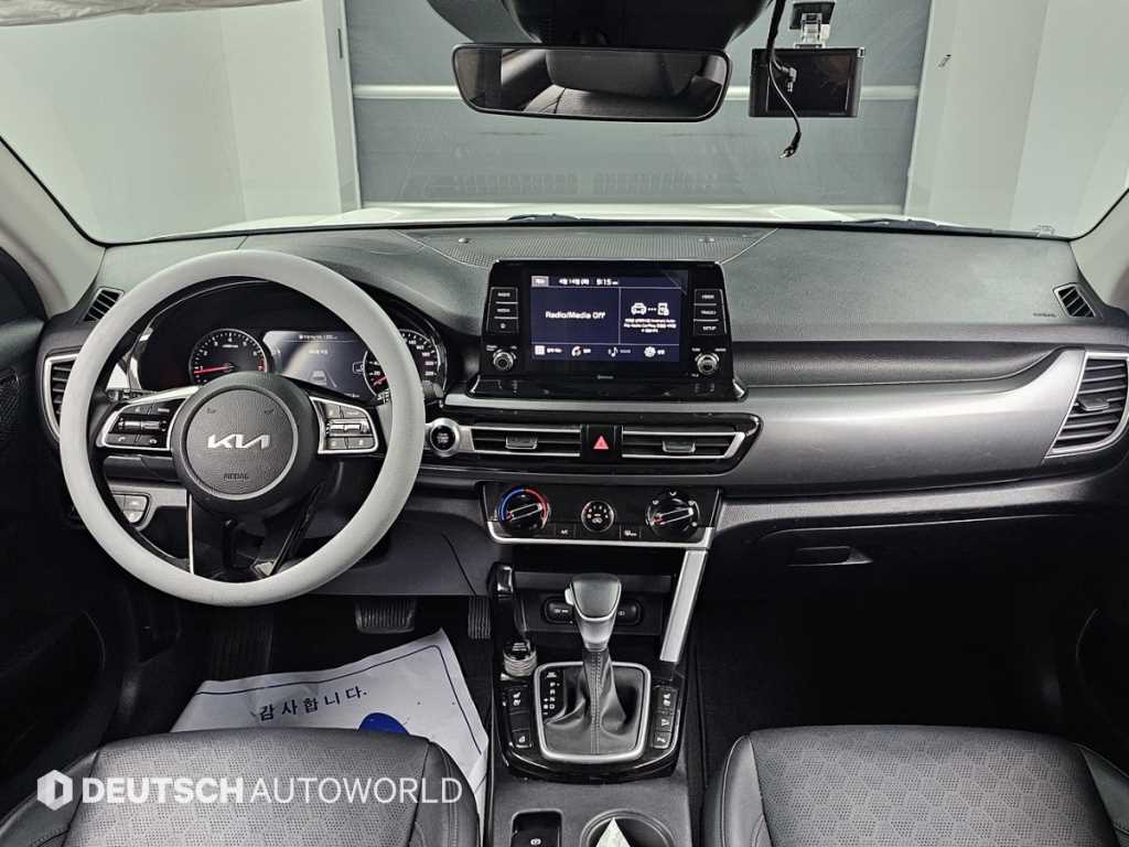 KIA Seltos - Vista 7