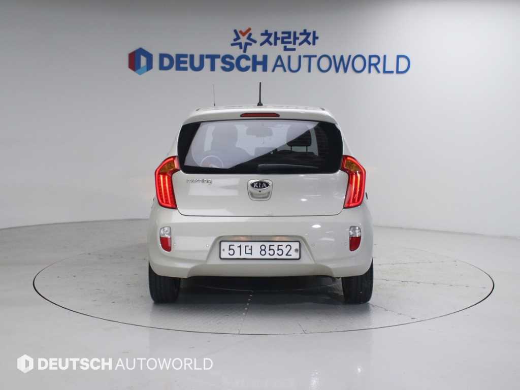 KIA Morning - Vista 4