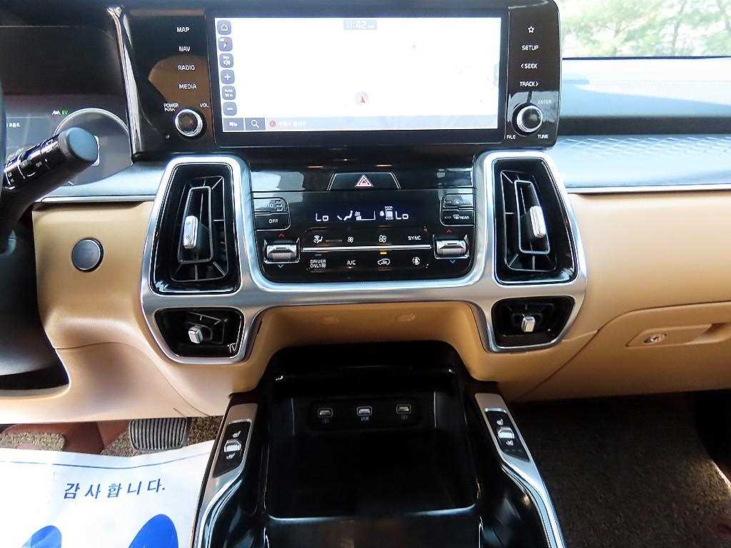KIA Sorento 2021 Blanco - Importación desde Corea - HF Imports Iquique - Foto 13