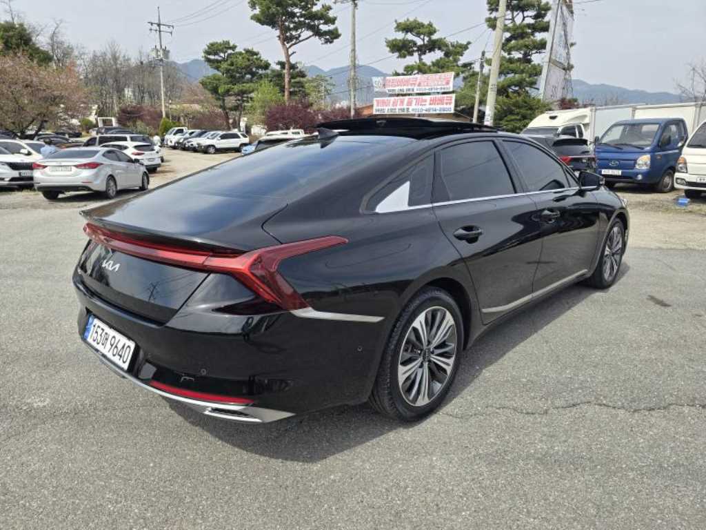 KIA K8 - Vista 4