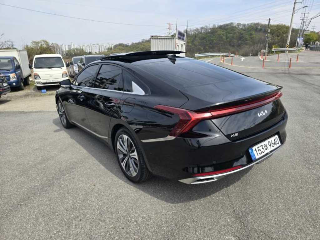 KIA K8 - Vista 6