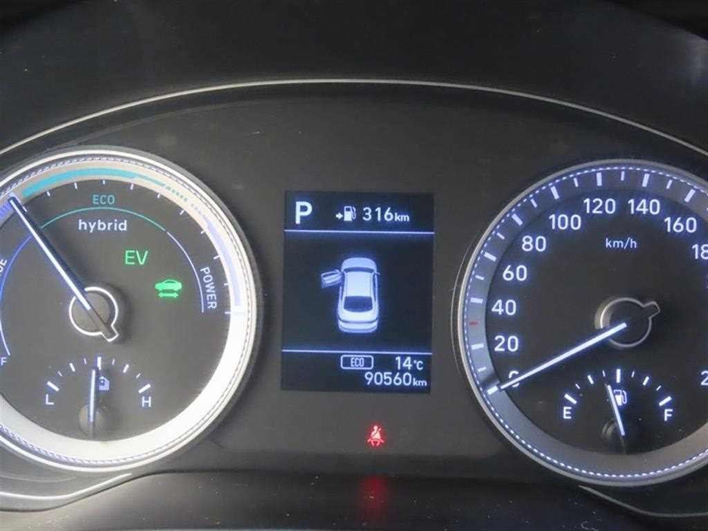 HYUNDAI Grandeur - Vista 12