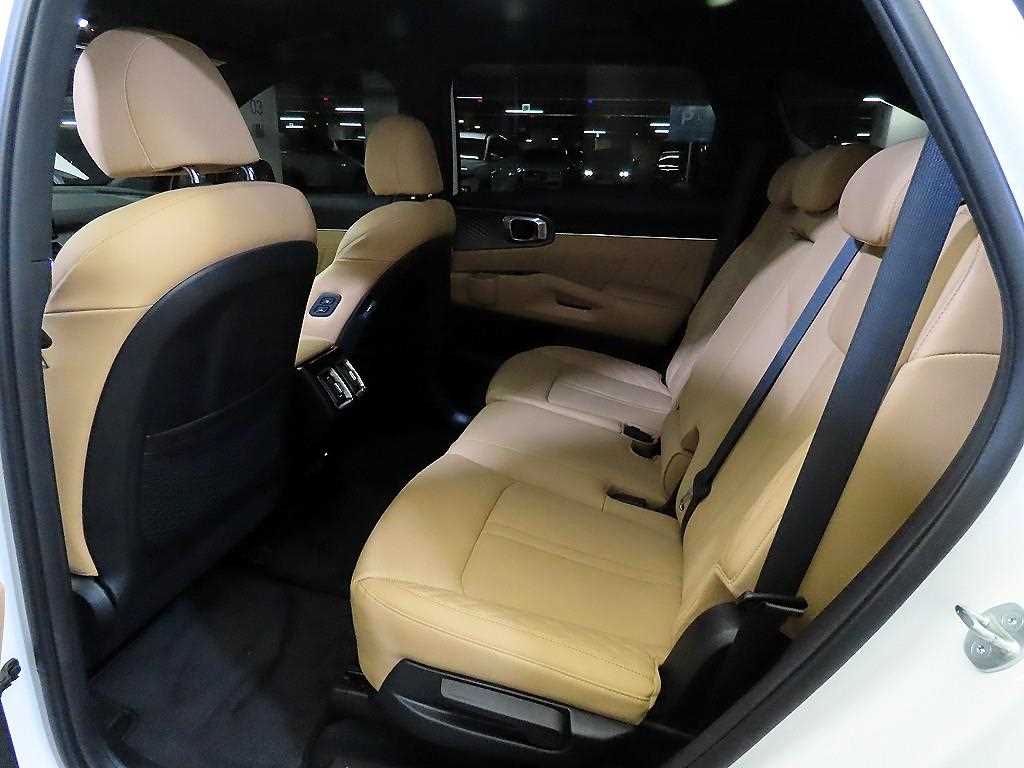 KIA Sorento - Vista 7