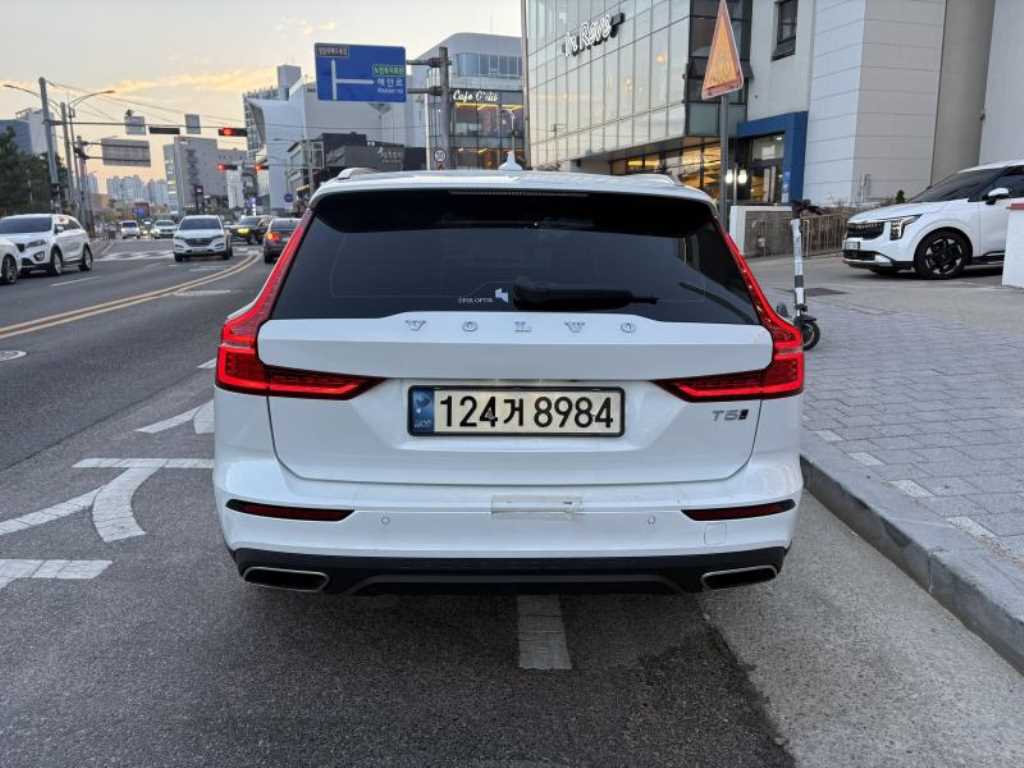 Volvo V60 - Vista 5