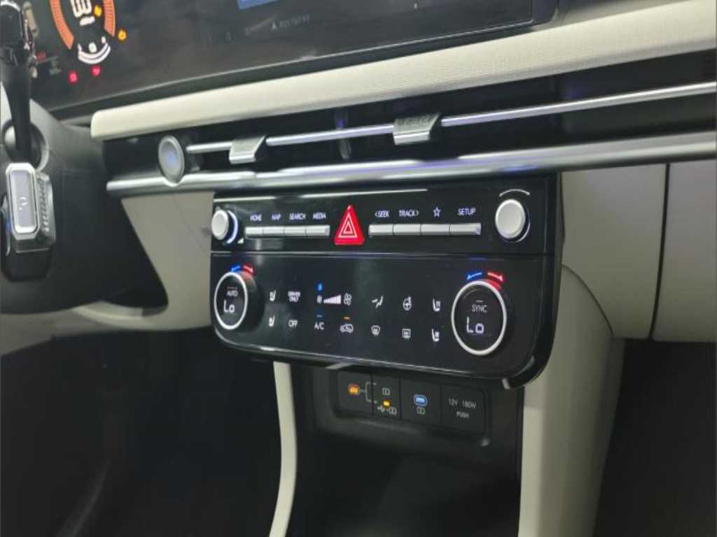 HYUNDAI Tucson - Vista 7