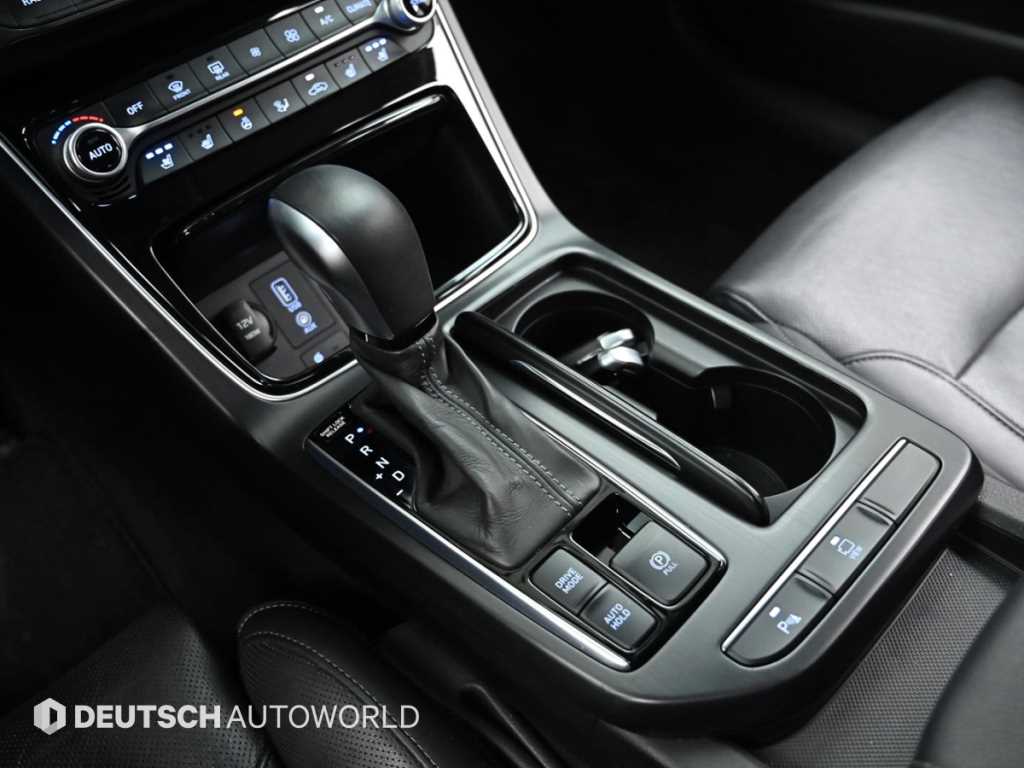 HYUNDAI Grandeur - Vista 9