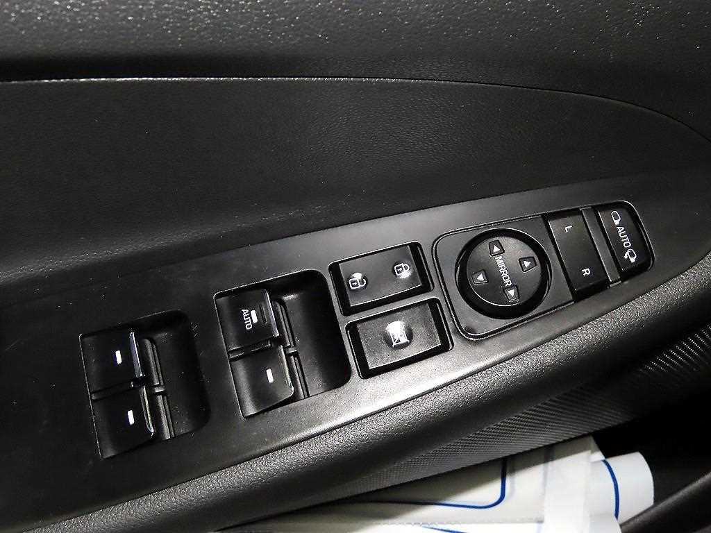 HYUNDAI Tucson 2017 Gris - Importación desde Corea - HF Imports Iquique - Foto 13