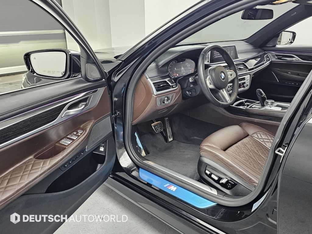 BMW 7 Series - Vista 11