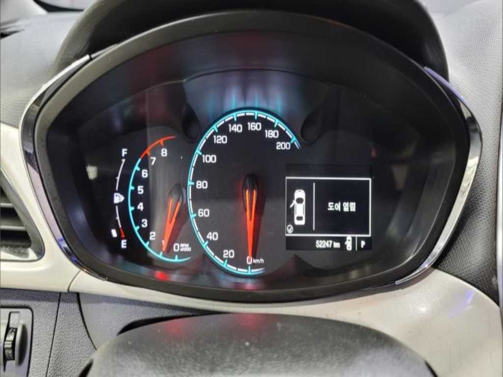 Chevrolet Spark - Vista 12