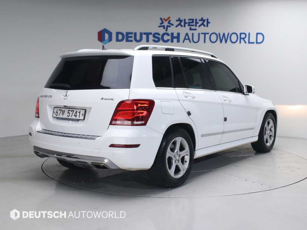Mercedes Benz GLK Class - Vista 2