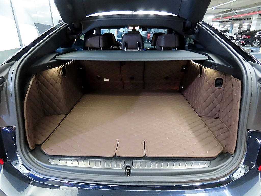 BMW Gran Turismo 2023 Negro - Importación desde Corea - HF Imports Iquique - Foto 16