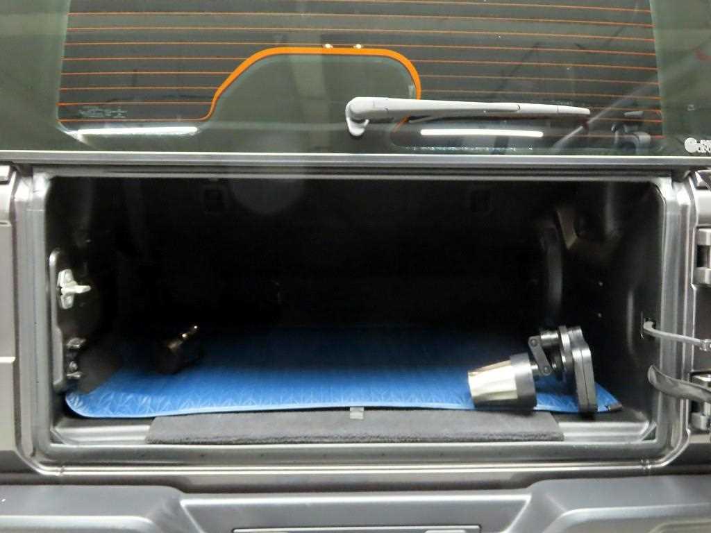 Jeep Wrangler - Vista 5