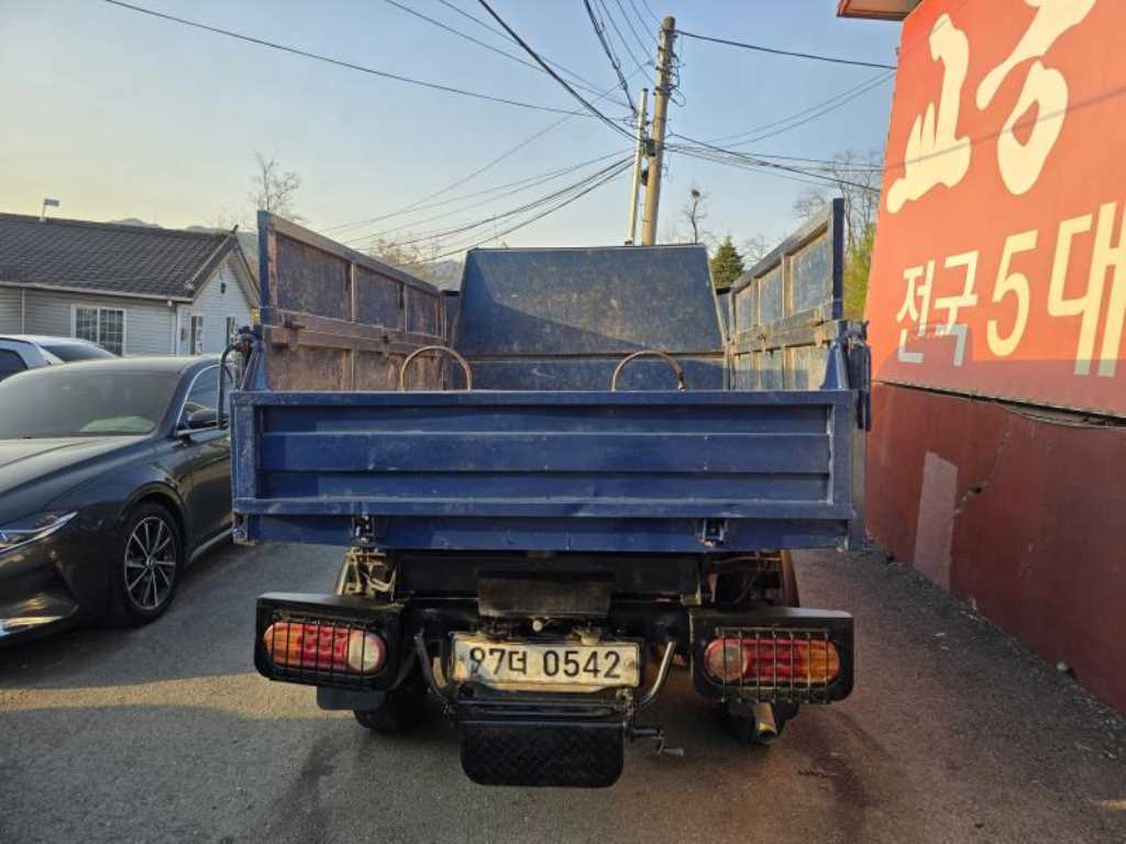 Small Truck (Completed) Dump - Vista 6
