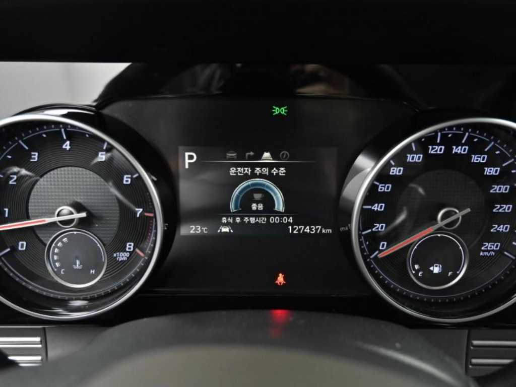 HYUNDAI Grandeur - Vista 8