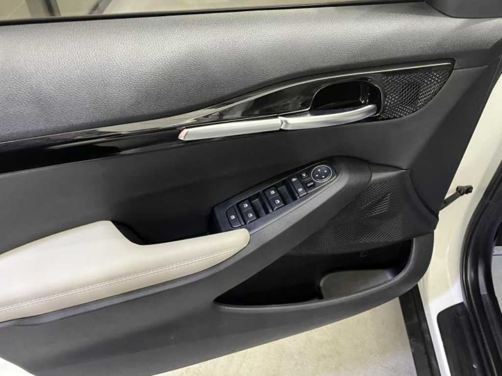 KIA Seltos 2023 Blanco - Importación desde Corea - HF Imports Iquique - Foto 13