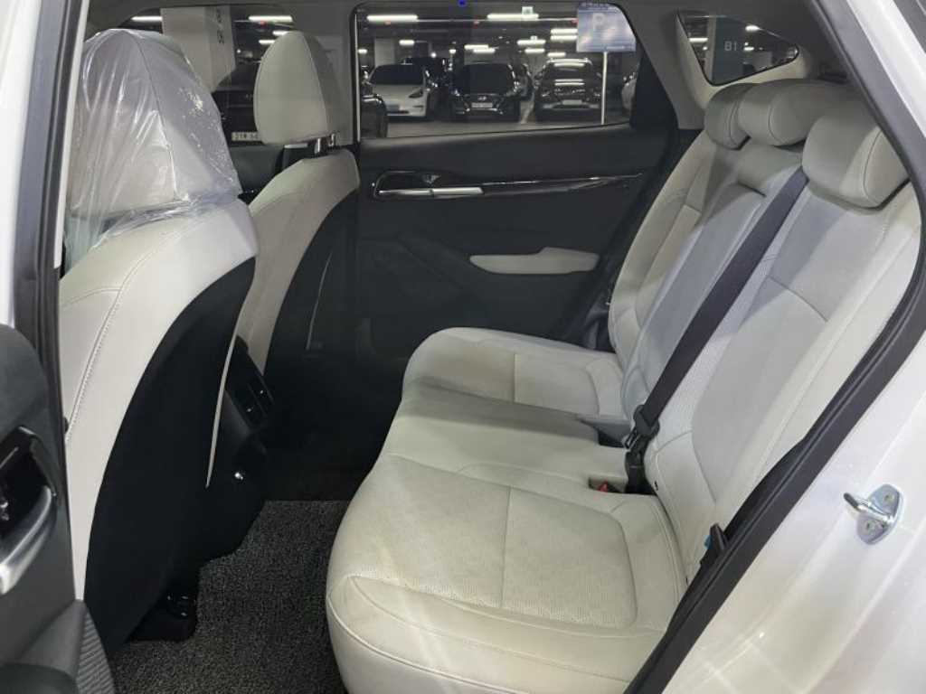 KIA Seltos - Vista 7