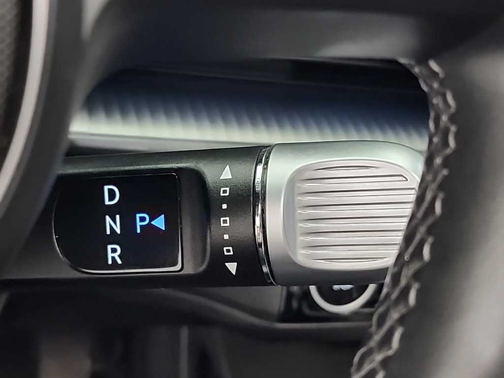 HYUNDAI Ioniq 6 - Vista 8