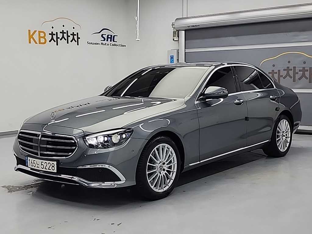 Mercedes Benz E class 2022 Gris - Importación desde Corea - HF Imports Iquique - Foto 1