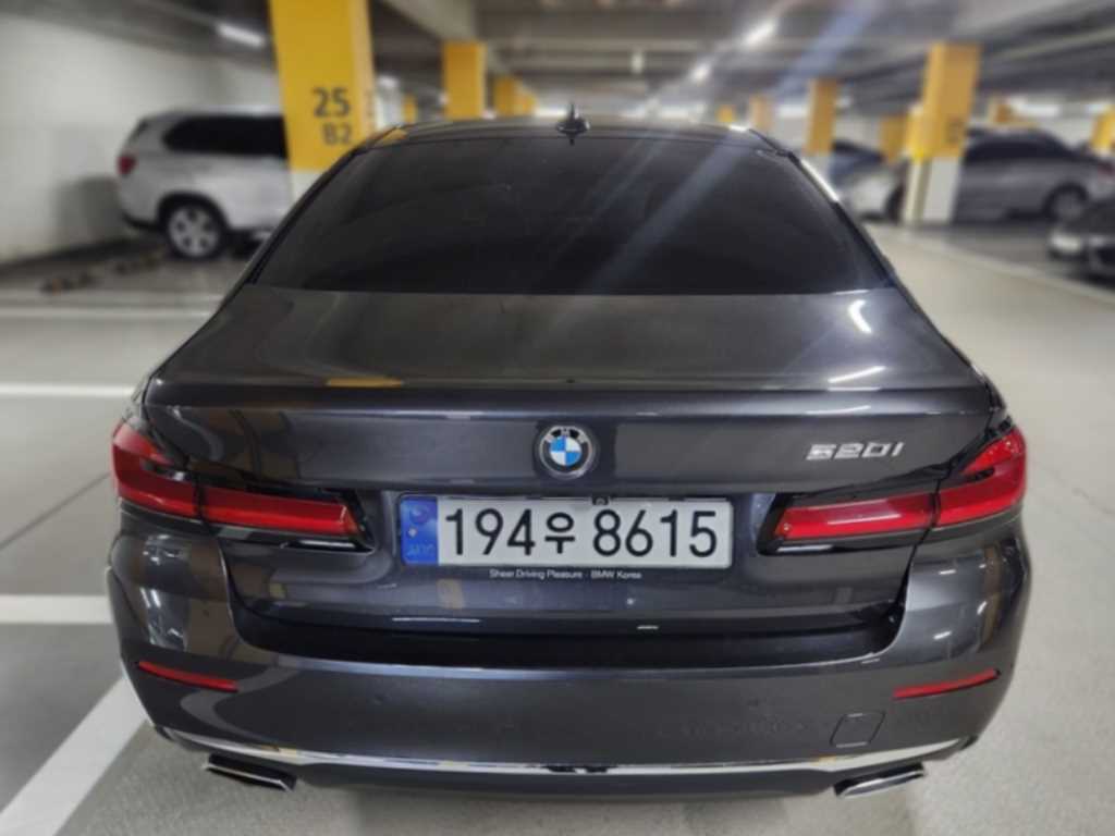 BMW 5 Series - Vista 2