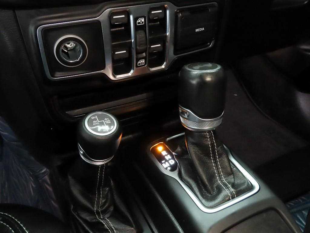 Jeep Wrangler - Vista 11