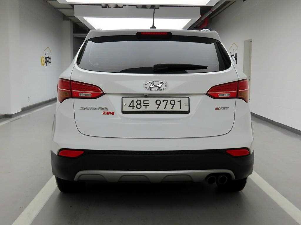 HYUNDAI Santa Fe - Vista 3