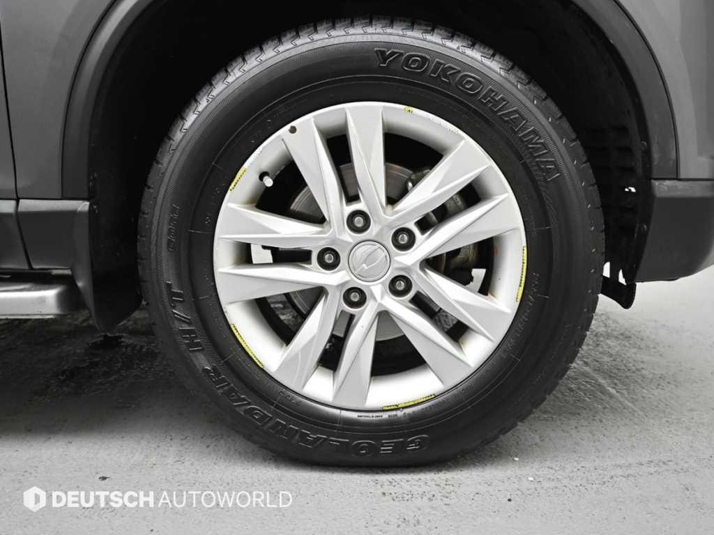 Ssangyong Rexton - Vista 5