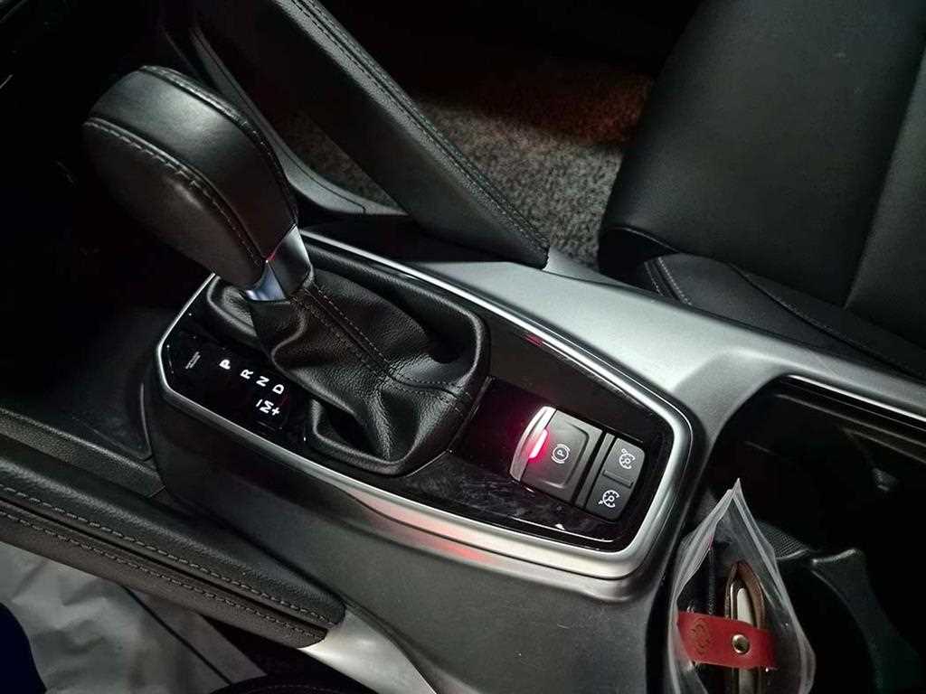 SAMSUNG QM6 - Vista 11