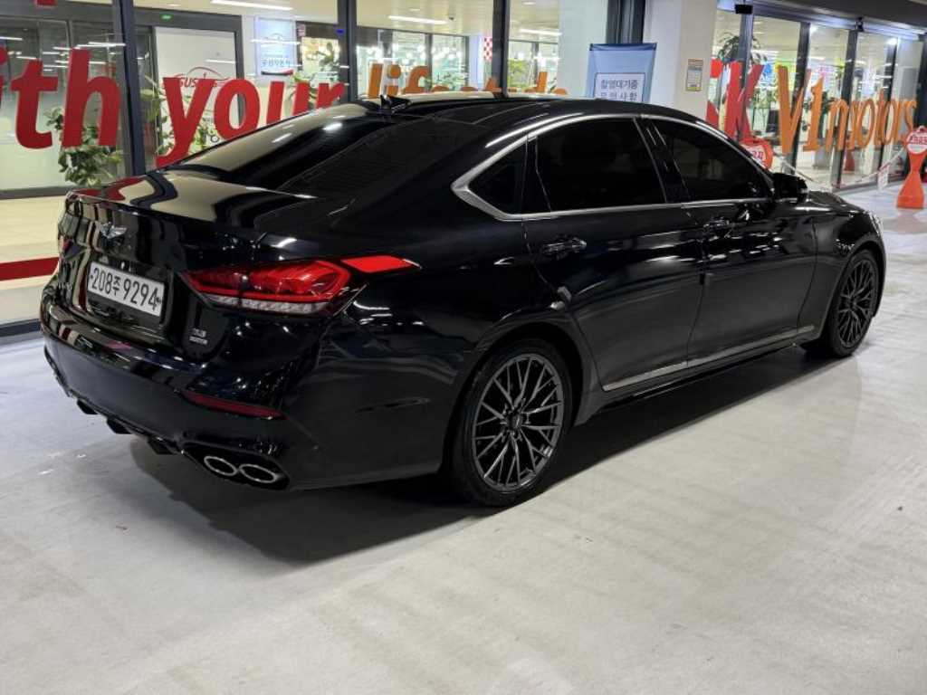 Genesis G80 - Vista 4